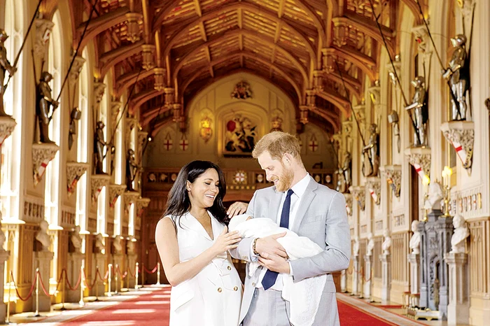 Pe 8 mai, micuţul Archie a fost arătat lumii