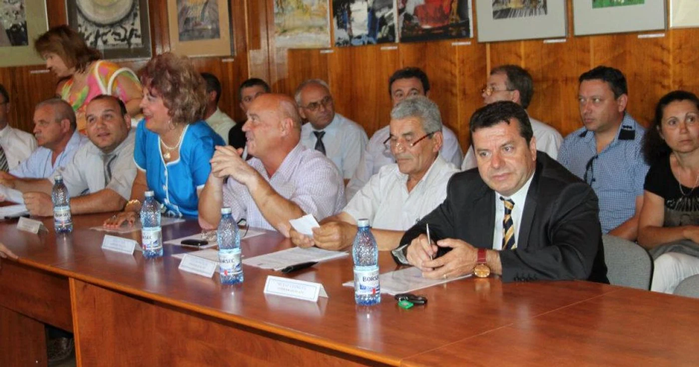 Consilierii locali au depus jurământul