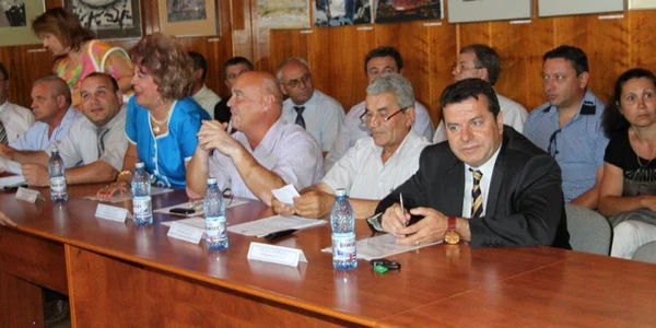 Consilierii locali au depus jurământul