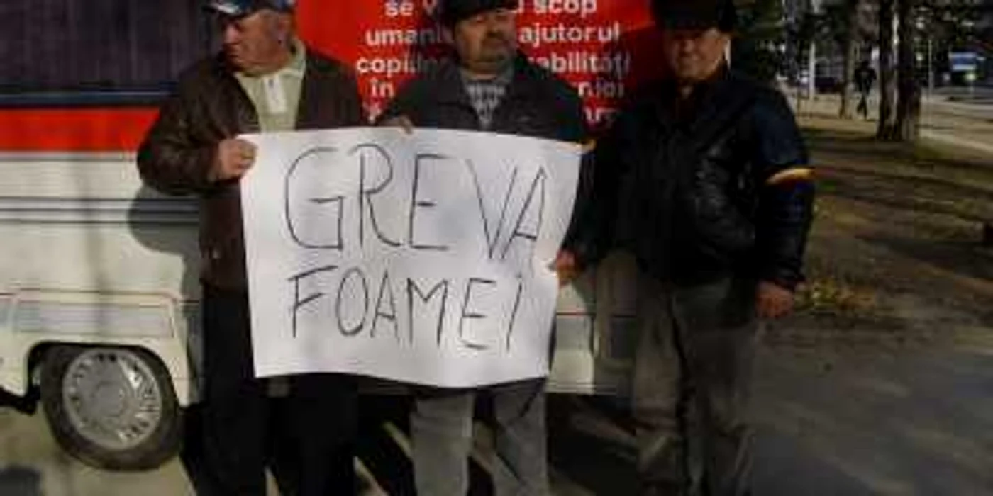 Trei dintre revoluționari 