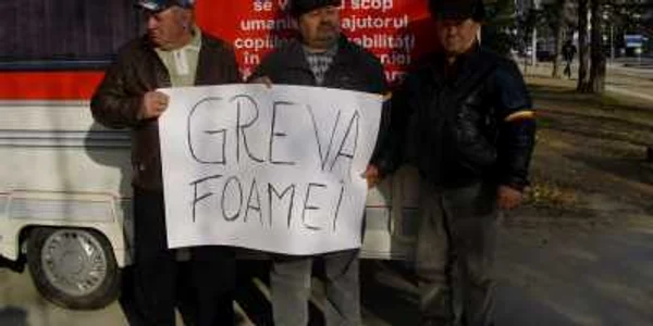Trei dintre revoluționari 