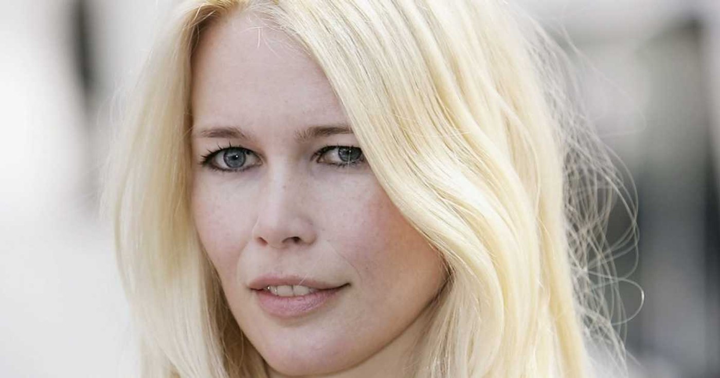 Claudia Schiffer, pregătită să predea ştafeta tinerei generaţii: „Nu  trebuie să fii frumoasă întreaga viaţă“. Cum arată modelul la 49 de ani  FOTO | adevarul.ro