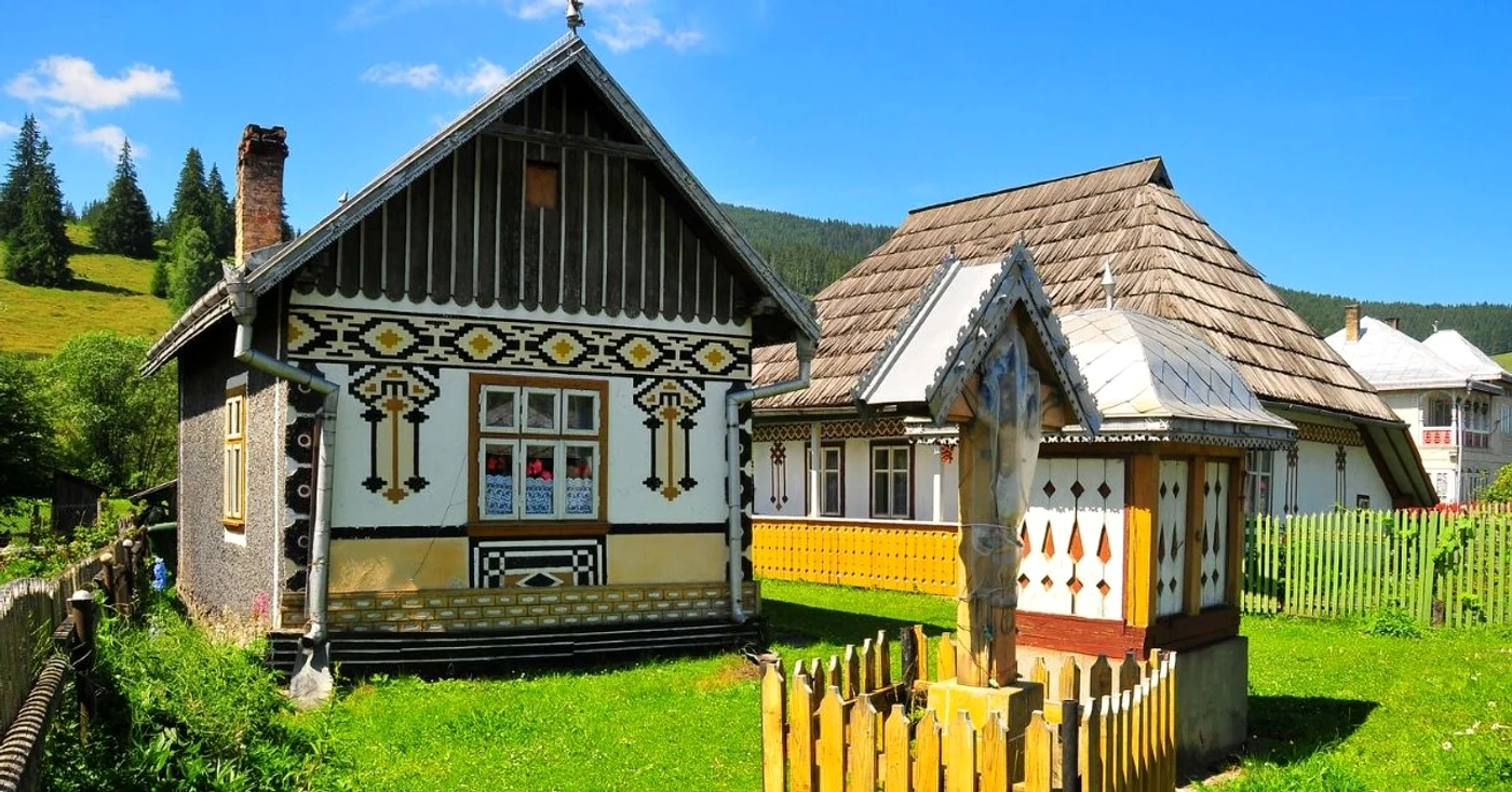 Comuna Ciocănești, locația care i-a atras și pe turiștii chinezi. Foto: blog.travelminit.ro