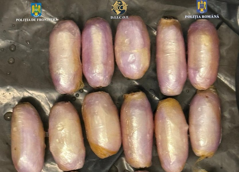 Un traficant de droguri a vrut să treacă în România cu capsule de cocaină în stomac. Depistat cu scanerul cu raze X