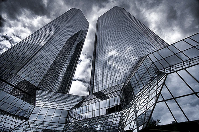 Gigantul german Deutsche Bank ar putea fi una dintre băncile care au nevoie de mai mult capital pentru a respecta noile reglementări
