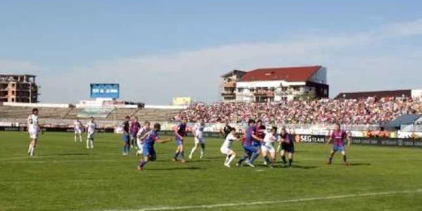 Fotbalul ar putea să dispară de pe stadionul Cetate