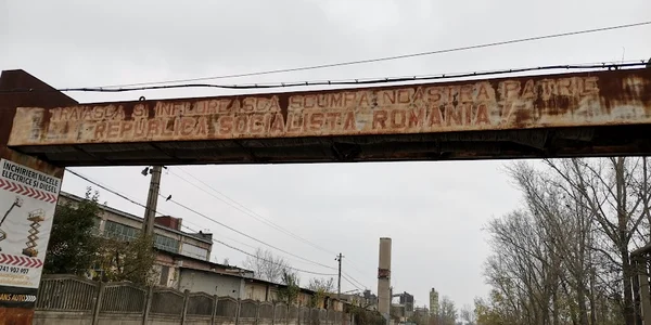 mesaj comunist jpg