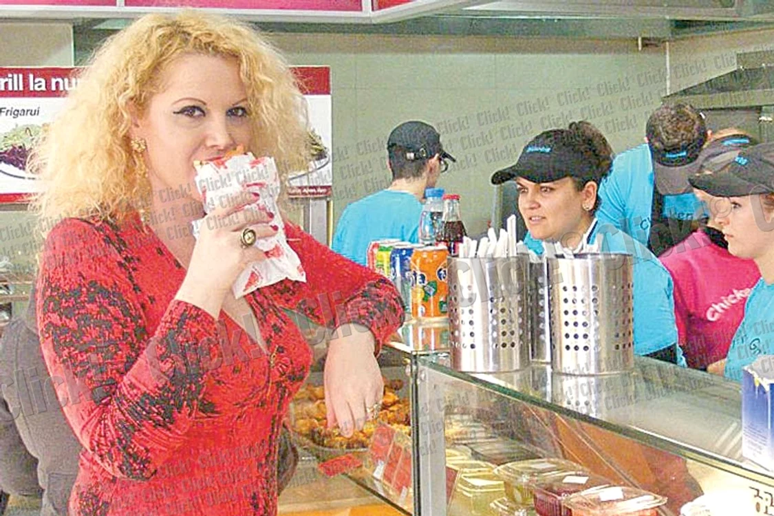 Martie 2013: Oana Lis cântăreşte  72 de kilograme,  dar vrea să  mai slăbească (FOTOGRFII: CLICK!)