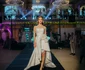 Publicul va putea admira defilările de modă, atât ale colecțiilor marca Botezatu, cât și ale altor furnizori de rochii și costume