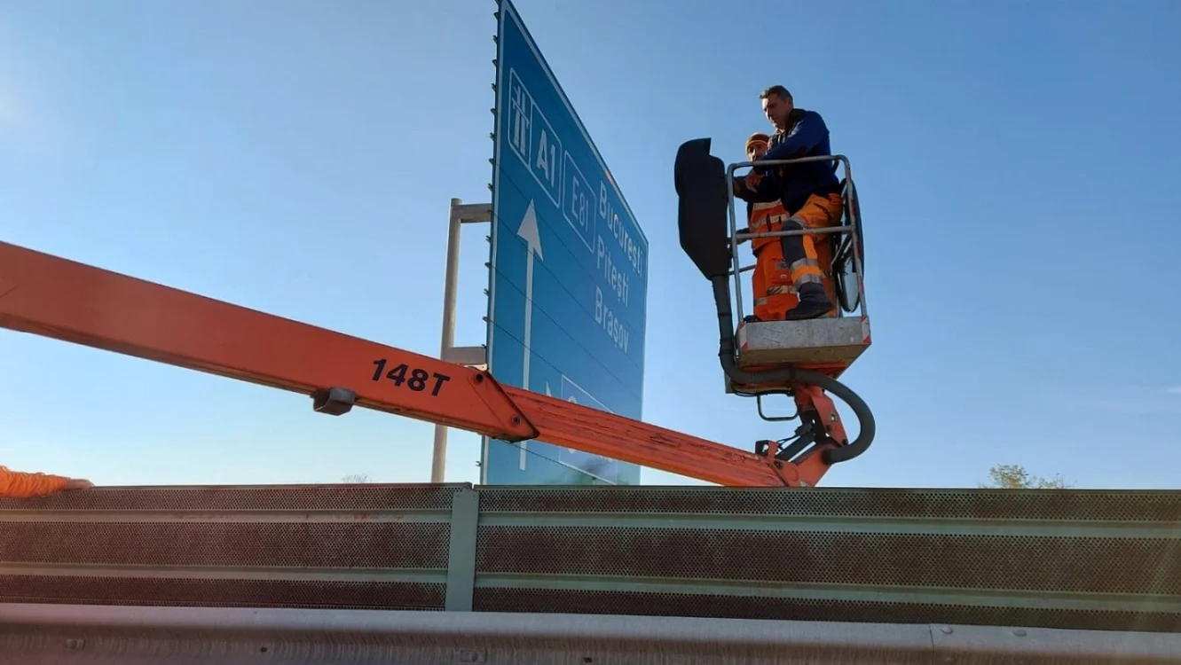 Restricţii auto pe A1 în contextul intrării municipiului Sibiu în carantină Foto Adevărul - credit DRDP Braşov