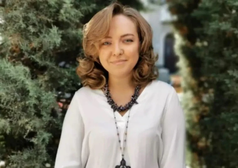 Mădălina Siia Cenușă, secretara lui Marcel Vela FOTO: FB