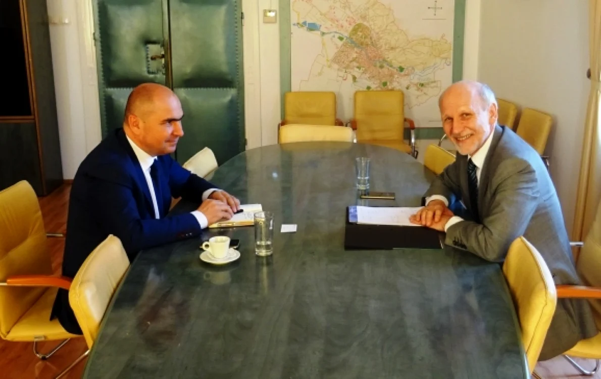 Primarul Ilie Bolojan si ambasadorul Austriei