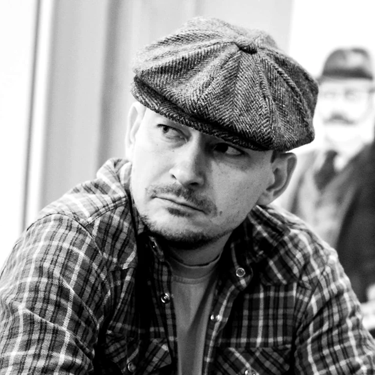 Părinţii spun: „Ce faci cu filozofia?“ – interviu cu Cristian IFTODE jpeg