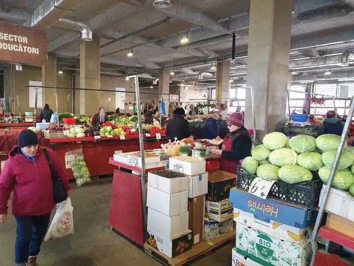 În cea mai mare piață,  lunea nu prea e vânzoleală