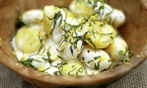Salata de cartofi cu smantana jpeg
