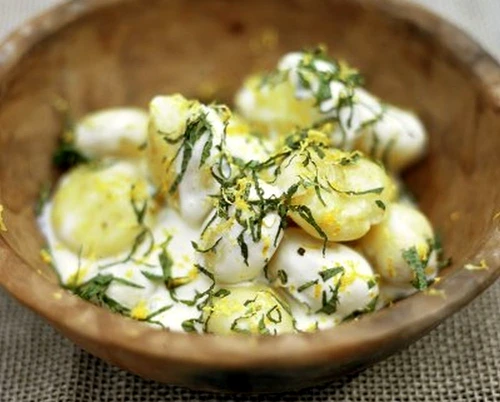 Salata de cartofi cu smantana jpeg