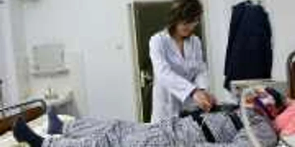 Pentru a fi investigat pacientul trebuie să stea două nopţi în spital