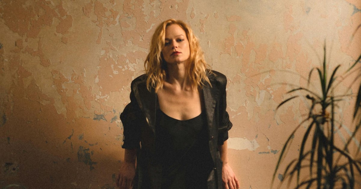 Soț cu ora, disponibil imediat! Țara din Europa cu femei blonde și înalte care duce lipsă acută de bărbați