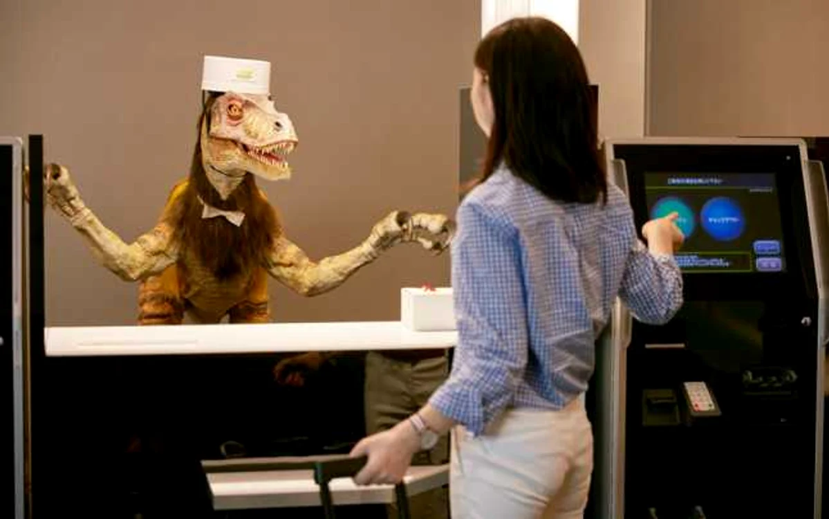 Dinozaurul robot vorbeşte în limba engleză. FOTO japantrends.com