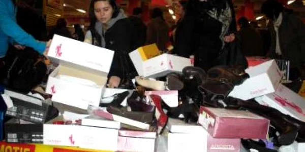 Craiova: Nebunia de la PIC a fost calmată cu ajutorul oamenilor legii