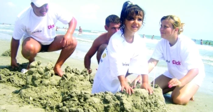 Constanţa: Litoral 2009 / „Adevărul de seară“ premiază cel mai frumos castel de nisip