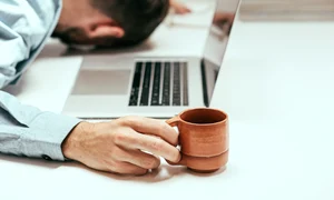 barbat obosit pexels cup of couple 8472560 jpg