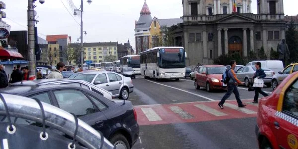 Traficul auto va fi blocat în centrul oraşului