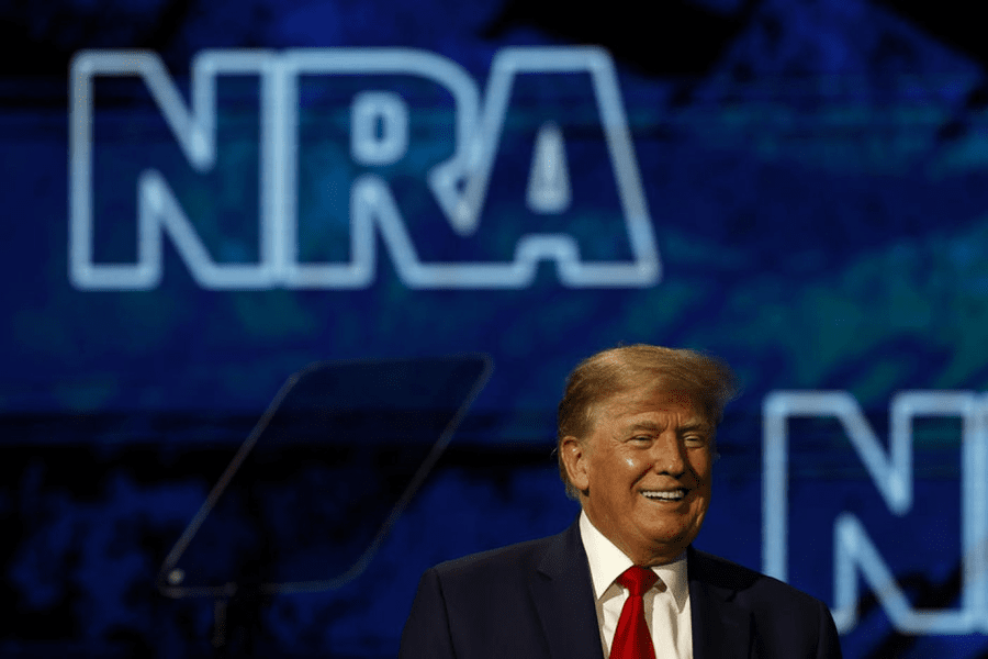 Trump, solicitare absurdă. Cere reinvestirea sa în funcția de președinte sau organizarea „imediată” de noi alegeri