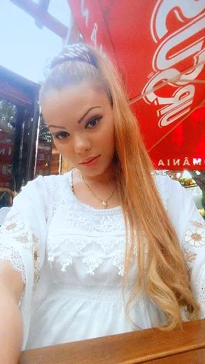 Beyonce de Romania s-a împăcat cu GuţăFoto: Facebook