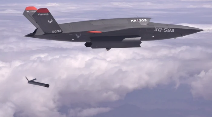 Drona XQ-58 FOTO Profimedia
