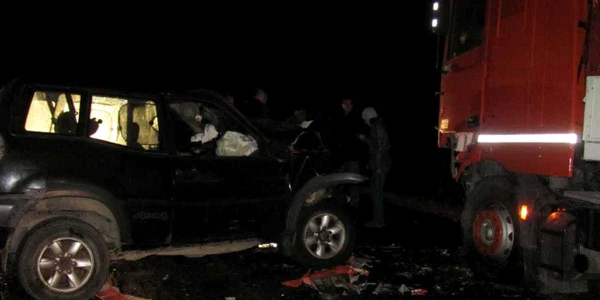 Romulus Mihail Brutaru conduce un jeep când a provocat accidentul