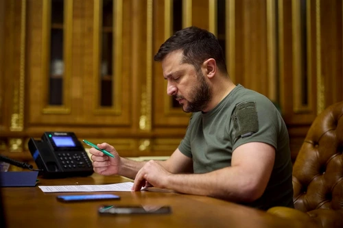 Volodimir Zelenski: Putin nu ştie ce sunt demnitatea şi onestitatea FOTO Profimedia