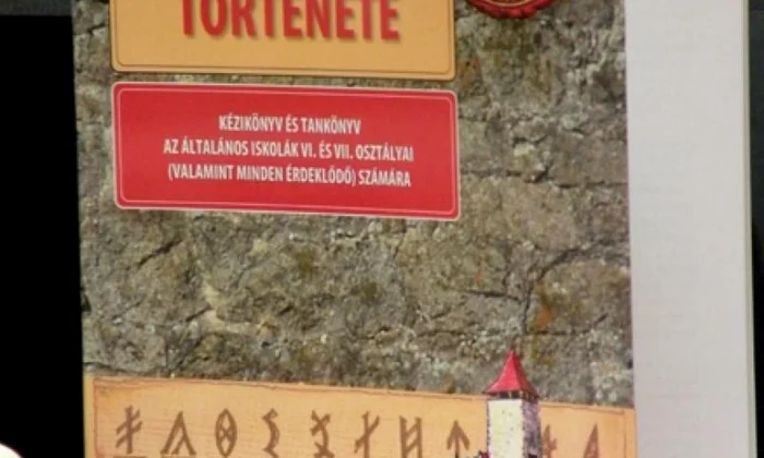 Manualul alternativ Istoria secuilor a fost lansat şi la Sfântu Gheorghe jpeg