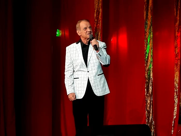 7 ianuarie 2017: Alexandru Lulescu, pe scena Teatrului Constantin Tănase