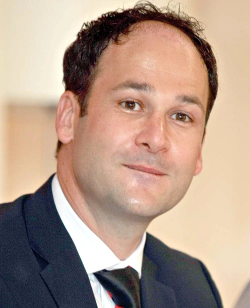 Robert Negoiţă