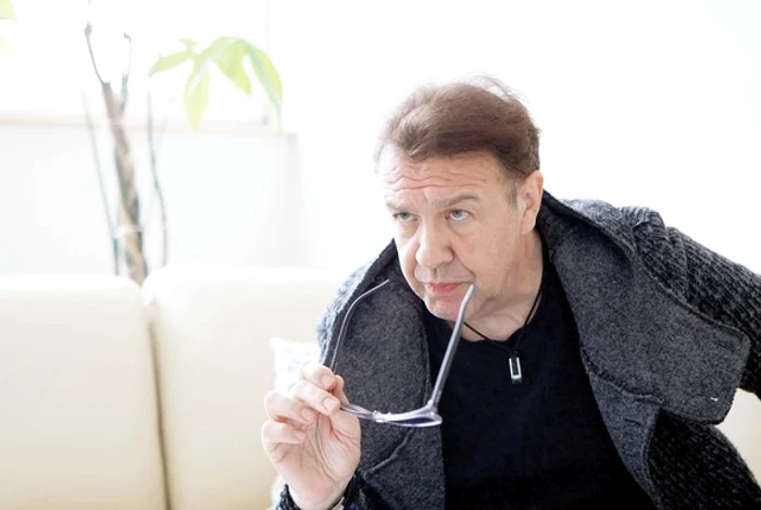 
    Gabriel Cotabiță (59 de ani) a vorbit despre prima lui amintirefoto: Arhiva Click!  