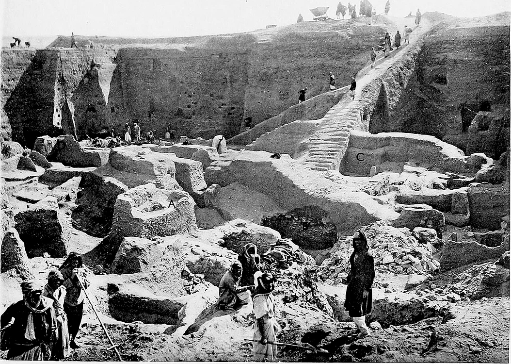 Săpături arheologice la Cimitirul Regal din Ur, în 1922 (© Wikimedia Commons)