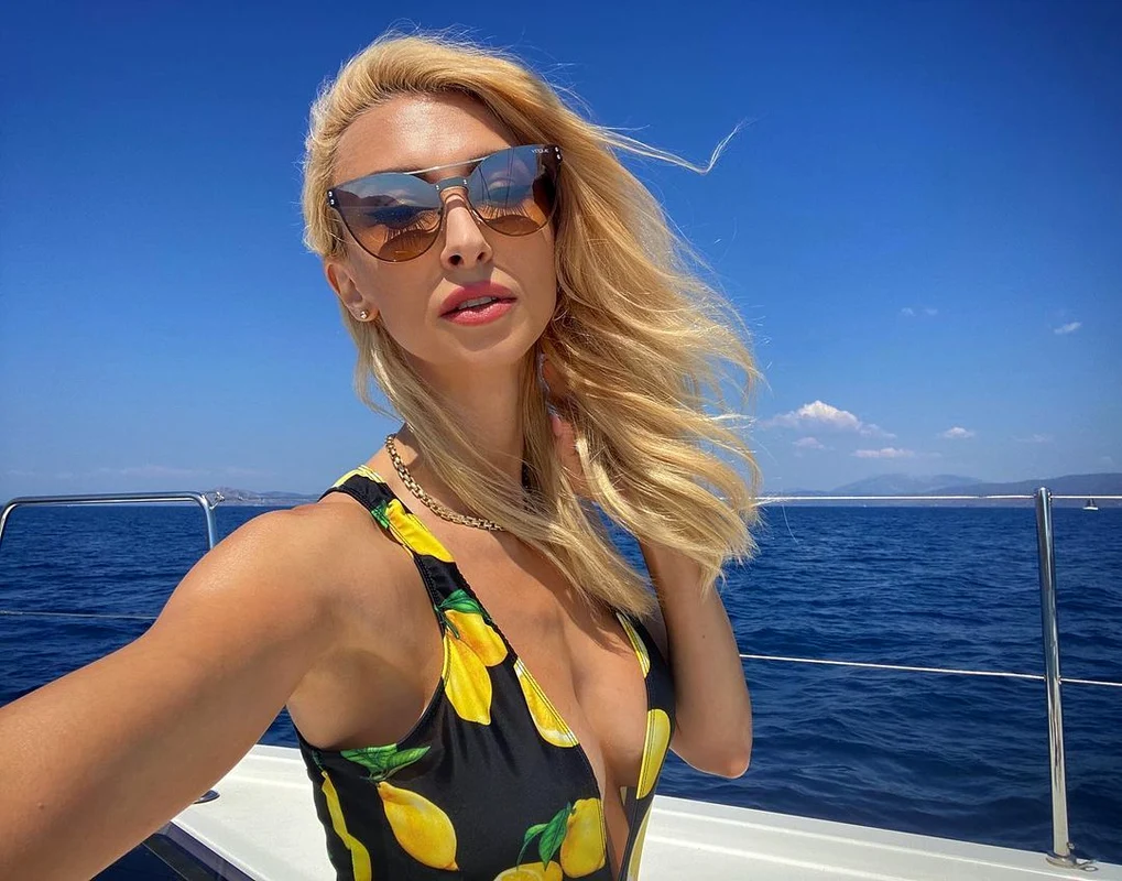 2 andreea balan jpg jpeg