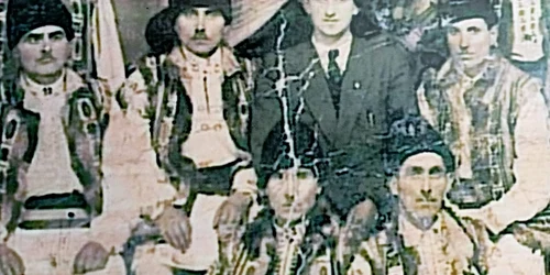 rascoala 1907 (6) jfif