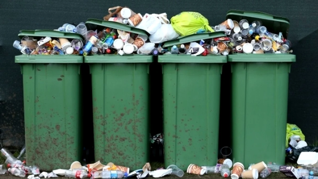 
    Cetățenii care nu vor recicla gunoiul vor plăti mai mult   