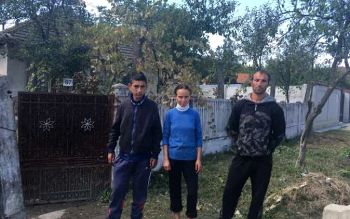 Copilul de 13 ani a ajuns astăzi la familia care îl creşte