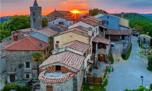 hum, croatia cel mai mic oras jpg