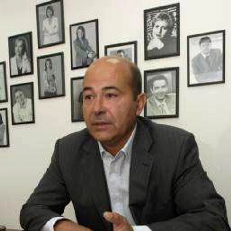 
    Sorin Oancea  