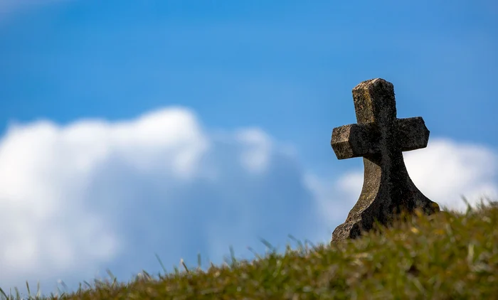 199 de cruci se află pe o distanţă de 85 de kilometri pe Drumul Morții / Foto: Pixabay