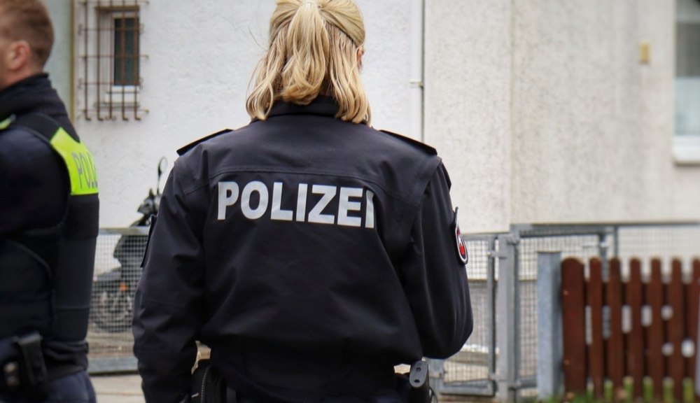 Patru români au intrat neinvitați la o nuntă în Belgia și au provocat un scandal violent: mai multe persoane au fost rănite