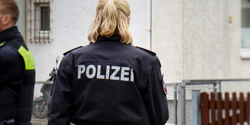 politia germana foto unsplash