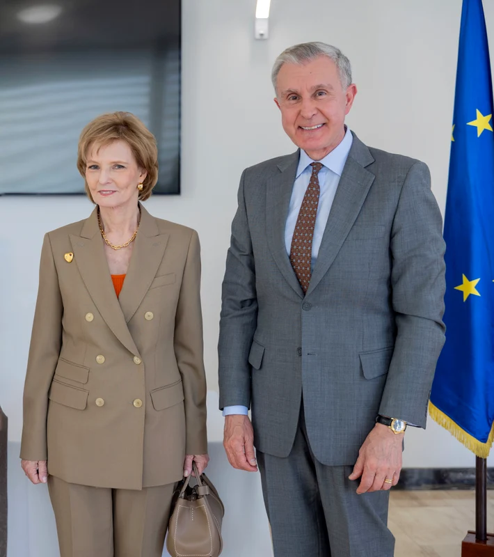 Majestatea Sa Margareta și Principele Radu la Academia Forțelor Terestre Sibiu, mai 2026. FOTO: Casa Majestății Sale