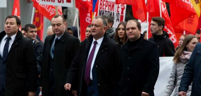 Socialiştii protestează din nou. FOTO Alexandru Tarlev
