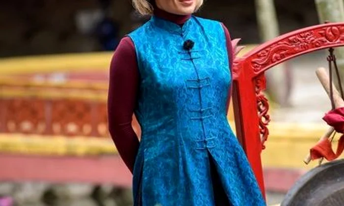 gina jpeg