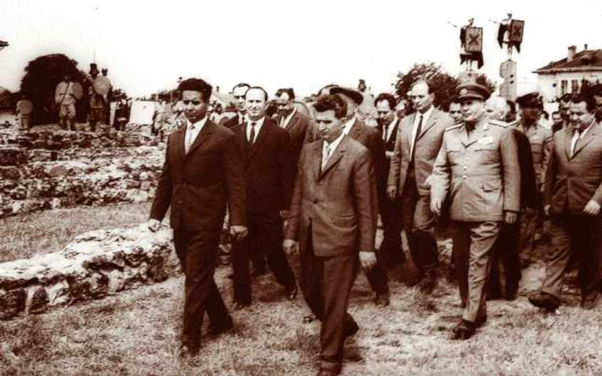 nicolae ceausescu la turnu severin FOTO Facebook